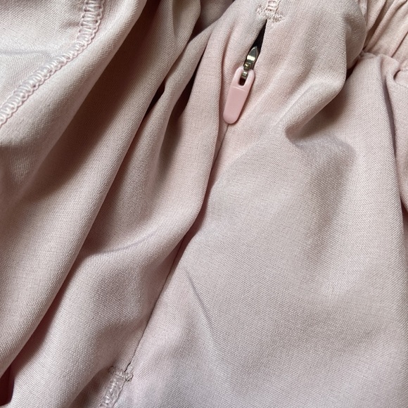 RARE Lululemon Hotty Hot Shorts *Long 4" - Picture 11 of 11